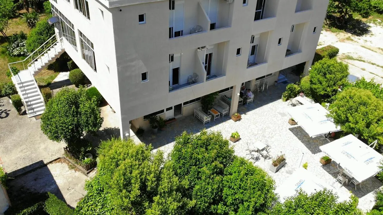 Garden Hotel Gjirokaster